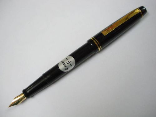 Black Pilot 78G Fountain pen fine nib with Cleaning converter Made in Japan