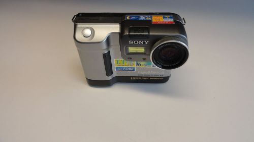Set Of 5 Sony Mavica MVC FD5 FD75 FD100 FD88  Digital Camera