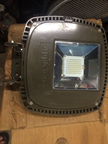 Appleton areamaster amled67ybu1 120-277volts 250 watt  led flood light for sale