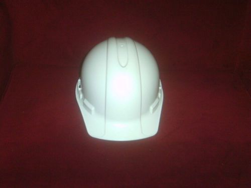 AO Hard Hat/Safety Helmet  XLR8  Point Rachet Suspension Adjustable Hat Size
