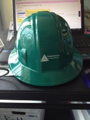 New pyramex green full brim style 4 point ratchet suspension hard hat for sale