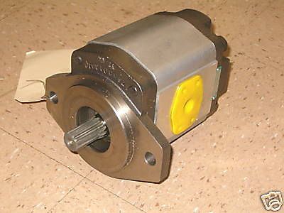 Ford new holland loader backhoe hydraulic pump 550 535 555 d1nn600b cessna for sale