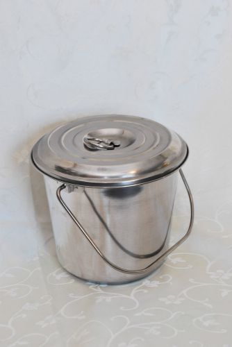 5 Qt Stainless Steel Milk Pail Bucket with Lid, Brand New, Seamless for Dairy