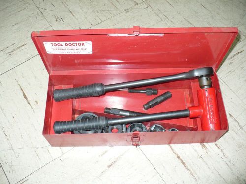 GARDNER BENDER KOR520 1/2&#034;-2&#034; RATCHET KNOCKOUT SET