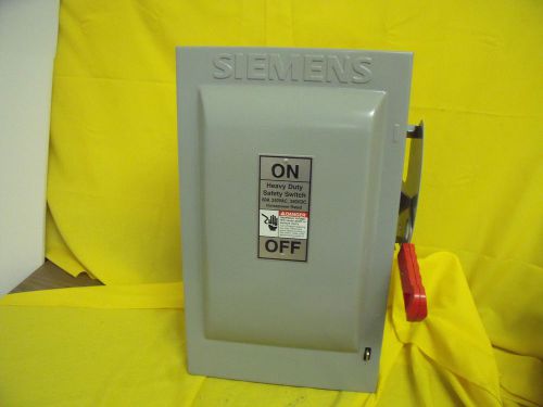 #1325  60 AMP 240 V  3 P  Fusible NEMA 1 new not in original pkg HF322N Siemens