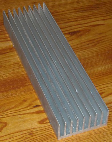 Aluminum Heatsink 10-5/8&#034; x 3-1/8&#034; x 1-3/8&#034; w/screws RFE