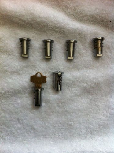 A&amp;A NORTHWESTERN, OAK, and many others, lot of 6 VENDING LOCKS AND 1 KEY