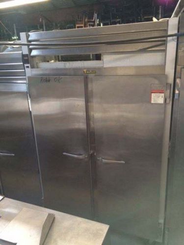 G22010ts traulsen 2 solid doors reach-in freezer for sale