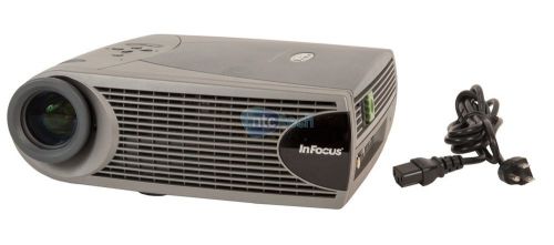 InFocus LP350 DLP LCD Projector W/ Carrying Case - 757 Lamp Hours