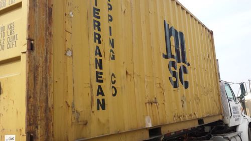 20&#039; shipping container  $1,800.00 located in bakersfield, ca. for sale