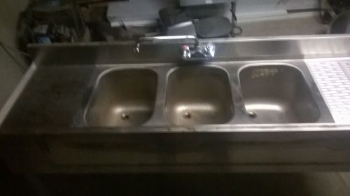 Under Bar Sink - (3) 10x14x9.75&#034; Bowls, R-L Drainboard, 60x18.5   Krowne 18-53C
