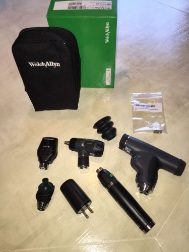 Welch Allyn Panoptic Ophthalmoscope Lithium Ion &amp; Otoscope Diagnostic Set
