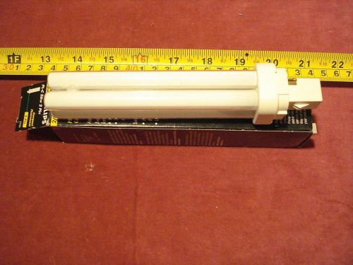 (3508.) Compact Fluorescent Bulb 26W 2-Pin Philips Alto