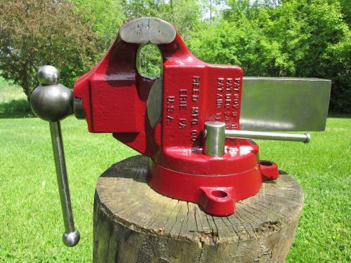Reed 204 Vise, 4 Inch Jaws, Swivel Base, Smooth Jaws