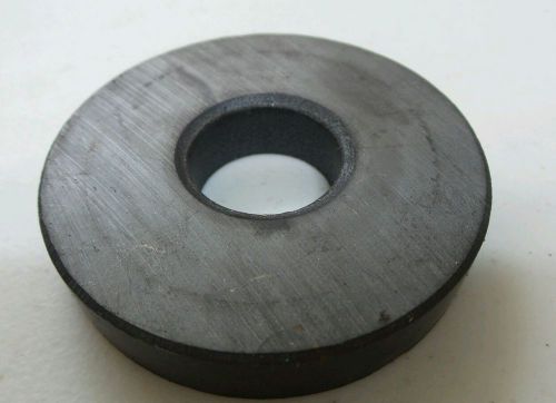 Very Strong Circular/Donut shaped, Ceramic/Ferrite Magnets