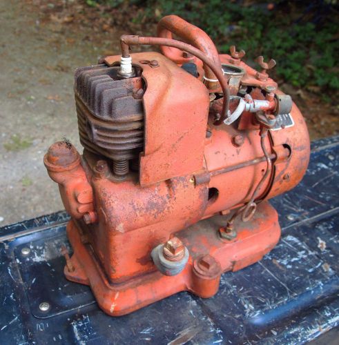 Antique &#034;Model Farm&#034; L65-XW4325 - Western Auto Ancient Hit and Miss ? Generator
