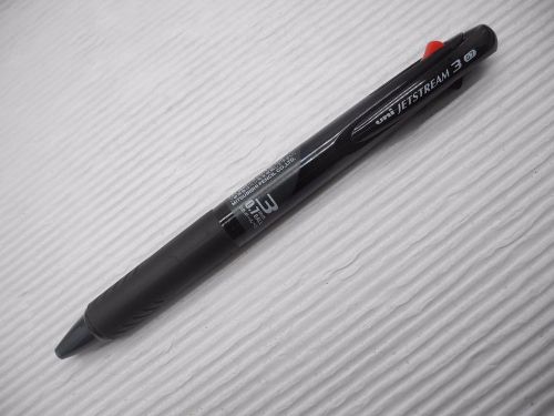 1 x UNI-BALL Jetstream 3in1 SXE3-400-0.7mm ball point pen, Black