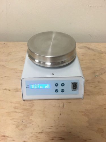 New digital hot plate - magnetic stirrer made in eu. 1250 rpm.300 celsius (572f) for sale