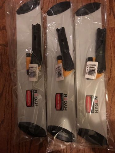 Rubbermaid Commercial Hygen 18&#034; Q560 Quick Connect Wet/Dry Frames - Lot of 3