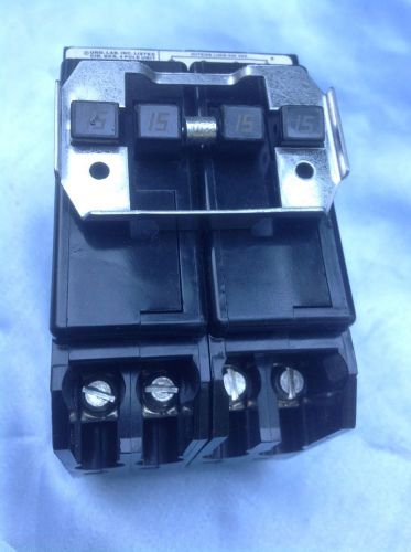 SIEMENS, MURRAY, CHALLENGER, BRYANT 15 AMP QUAD CIRCUIT BREAKER 2 POLE MP215215