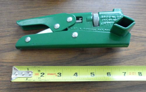 GREENLEE WIRE CABLE STRIPPERS 1905 M11