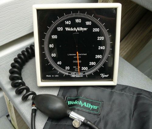 Tycos Sphygmomanometer Welch Allyn Adult Blood Pressure Cuff Swivel Mount