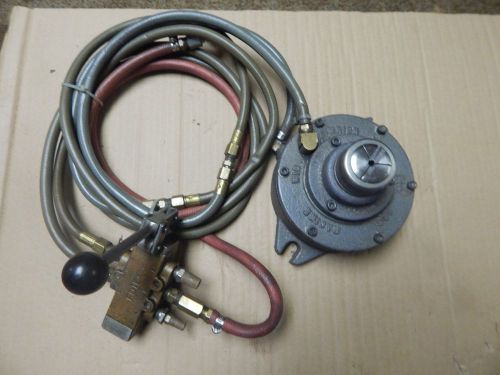 Heinrich tool co #1ac-8&#034; 5c collet pneumatic fixture w/directional control valve for sale
