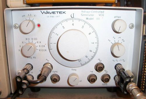 WAVETEK MODEL 111 VOLTAGE CONTROLLED GENERATOR FUNCTION / SIGNAL GENERATOR