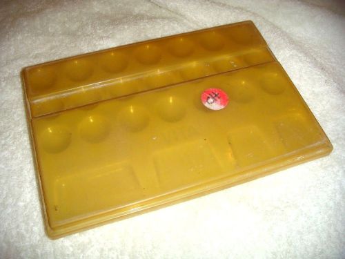 USED VITA PORCELAIN PALETTE WITH PLASTIC COVER - VG COND