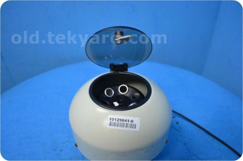 The drucker physicians table top centrifuge @ (129641) for sale