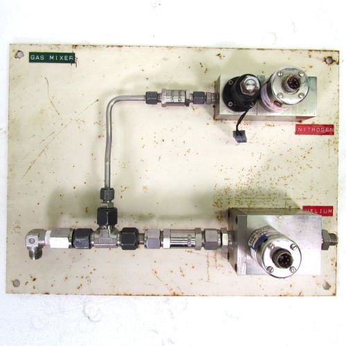 Union carbide gas mixer plate - 21m helium &amp; 19c nitrogen mixing valves for sale