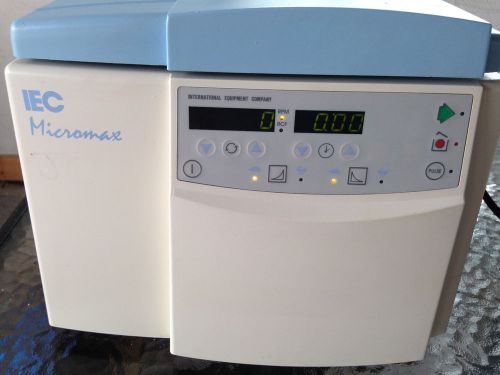 IEC MicroMax Benchtop Centrifuge  Rotor spins