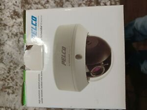 pelco outdoor camera model FD5 -V9-650 TVL Analog. New unused attic stock.