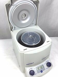 Eppendorf 5415D Centrifuge w/ Rotor F45-24-11 &amp; Lid, One (1) Year Warranty