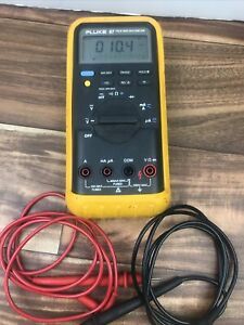 Fluke 87 True RMS Multimeter With LED And Cover