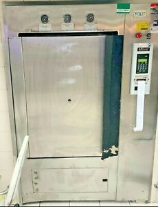 Tuttnauer 88926 1000L Autoclave Sterilizer for Hospitals