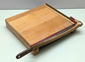 Ingento No. 4 Guillotine Countertop Paper Cutter with Large Blade (c.1950s)