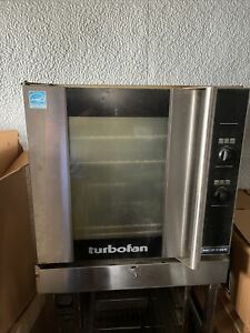 MOFFAT G32D5 USED LP GAS SINGLE CONVECTION OVEN