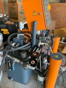 Spray Foam machine, Gama, used one time