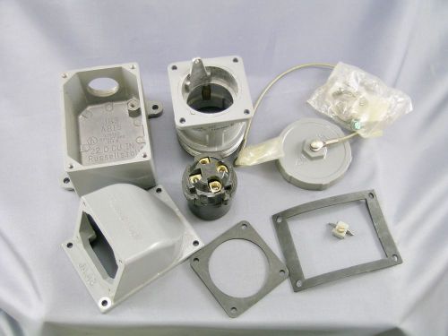 New in box russellstoll angle type receptacle 3314 30a 250v 480vac 3v9 3w4p for sale