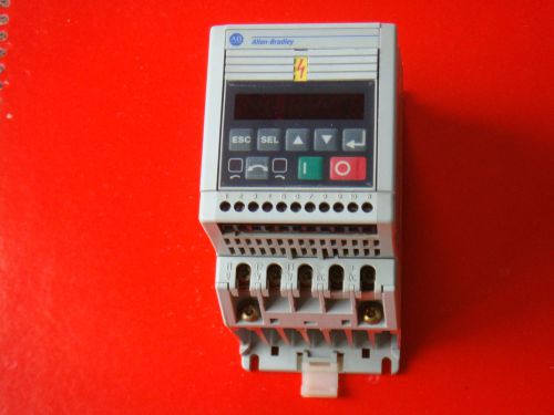 160-ba02nsf1p1 allen bradley  analog signal follower ac drive, 0.75hp 380-460 v for sale