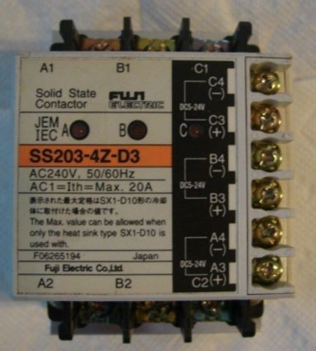 Fuji SSR SS203-3Z-D3 Solid State Contactor