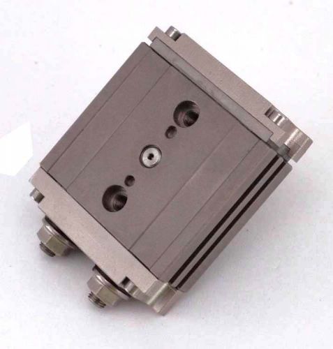 SMC CDRQ2XBS15-90-DIP00188 90° Single-Shaft Rack Pinion Compact Rotary Actuator