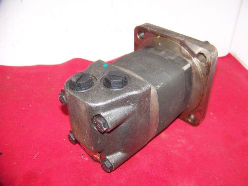 Char-lynn hydraulic motor new w/box# for sale