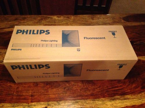 Lot Case of 30 New 24&#034; Inch Philips 20 Watt Fluorescent Light Bulbs
