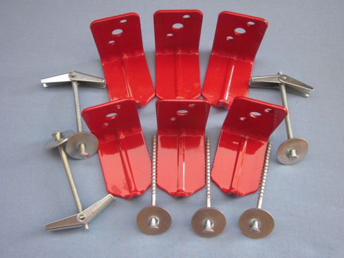 LOT OF 6-UNIVERSAL WALL MOUNT 10, 15 &amp; 20 lb. SIZE FIRE EXTINGUISHER BRACKET NEW