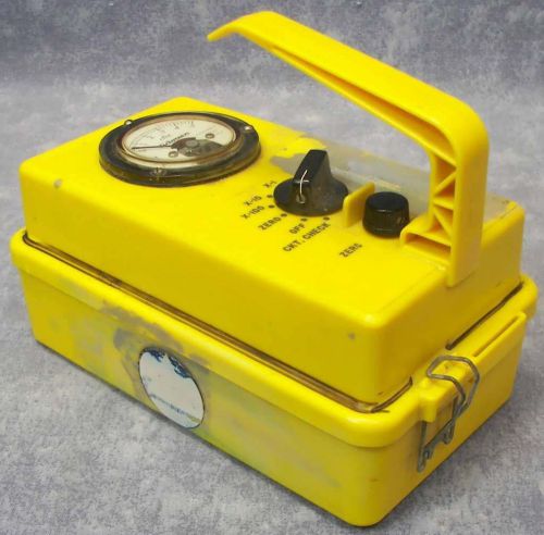 Victoreen Survey Meter Civil Defense CDV-710 Radiation Geiger Counter Detector