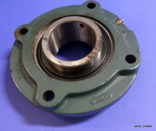 DODGE 124090 K250 2-15/16 FLANGED FOUNTED BEARING