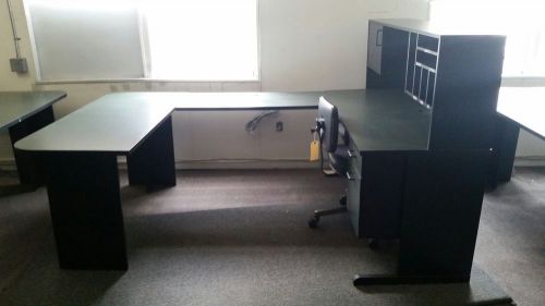 6 Desk/Work Stations