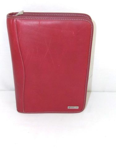 Franklin Covey Red 7 Ring Zipper Closure Binder Planner 8 x 10.5 incl Month Tabs